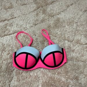 Victoria’s Secret triangle bikini top